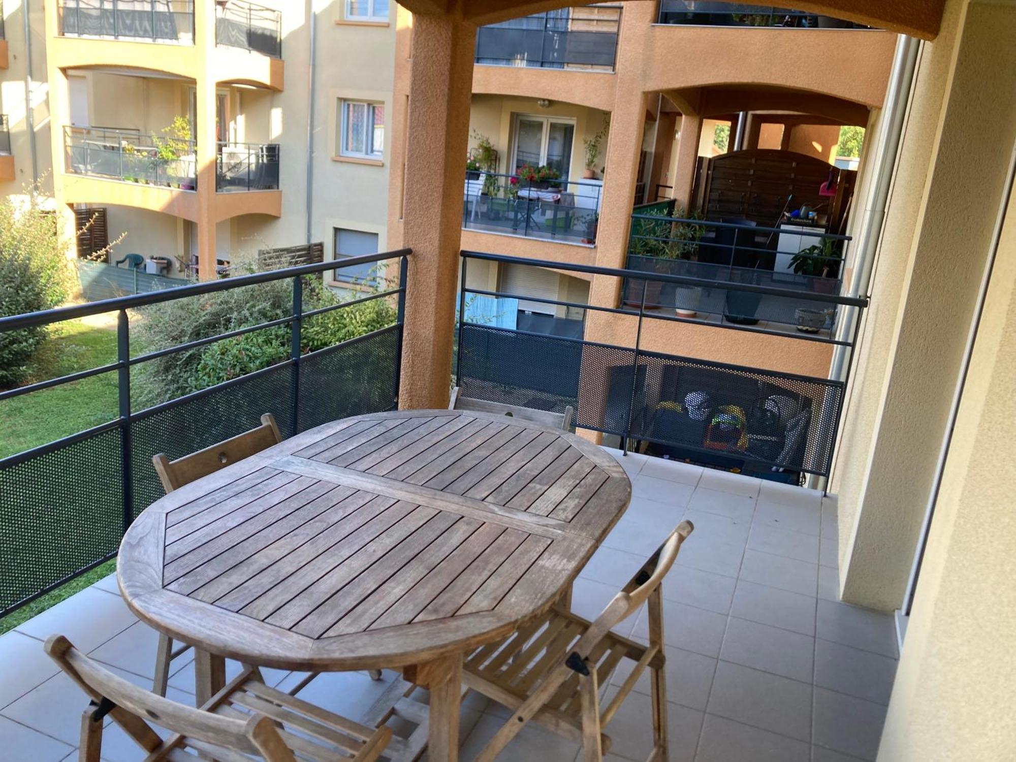 Le Stud Apartment *